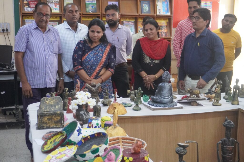 PM-SHRI-JNV-Patan-Hosts-Successful-Art-and-Craft-Exhibition-6-1024x682 PM SHRI JNV Patan Hosts Successful Art and Craft Exhibition